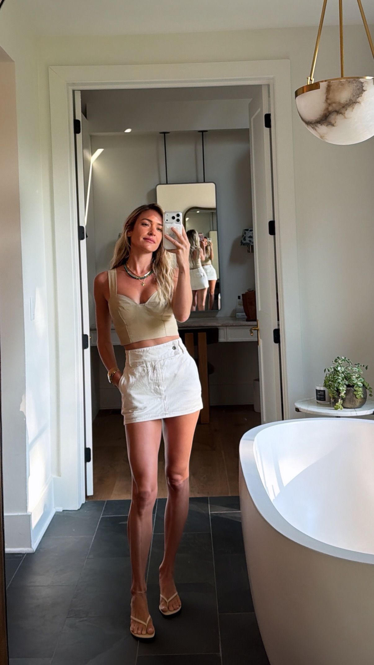 kristincavallari_20260728_001.jpg